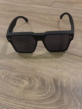 Matte Black Square Men's Sunglasses - Modern Polarized Shades